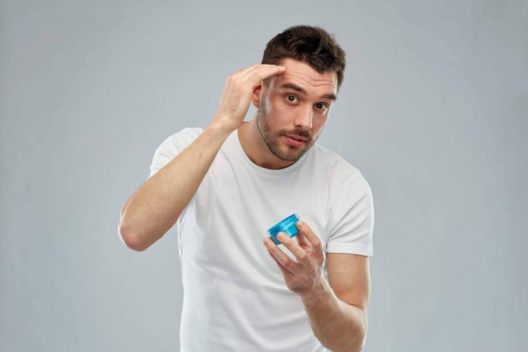 El barro barbero y sus beneficios, una arcilla natural para peinados disponible en Saw Palmetto