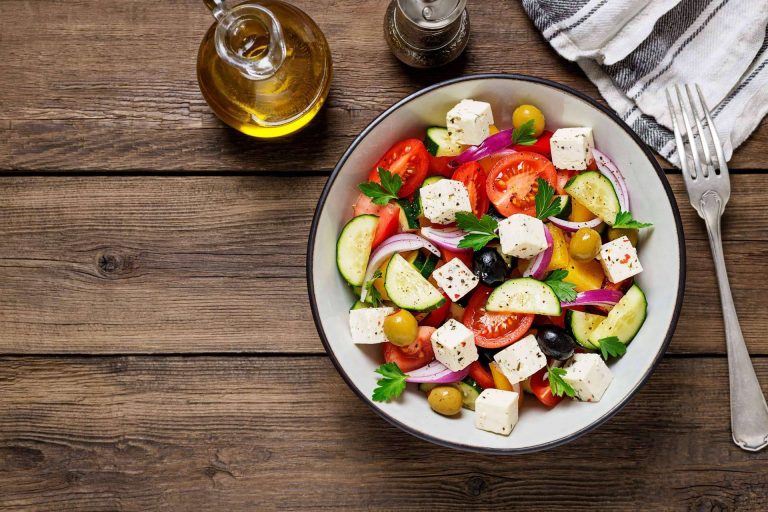 Greek Aribau presenta la auténtica cocina griega en Barcelona