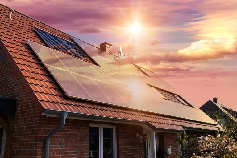 Comparar precios de placas fotovoltaicas para ahorrar con la energía solar