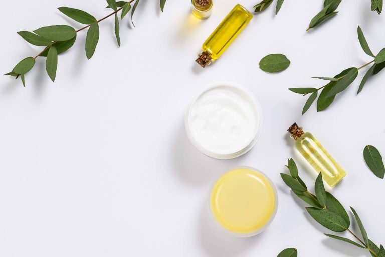 Tratamiento de afecciones de la piel con principios activos naturales, con Natukey