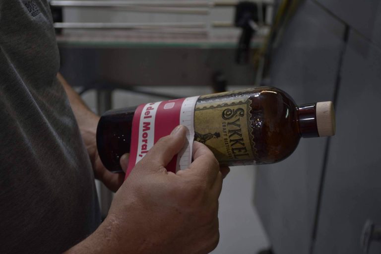 Sykkel London Dry Gin, ginebra premium artesanal andaluza con partidas limitadas de 1.400 botellas numeradas