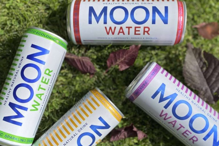 Cómo afecta la llegada del otoño y qué puede hacer MoonWater para disfrutar de manera saludable