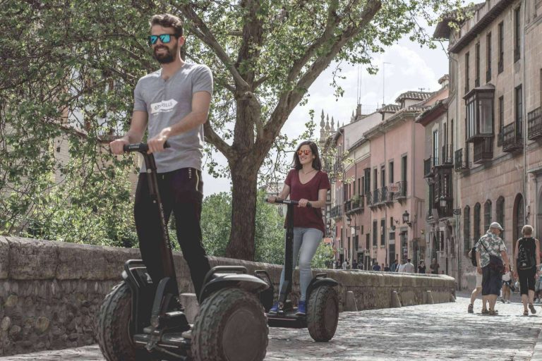 Más de 20 años ofreciendo tours por Granada de la mano de Play Granada