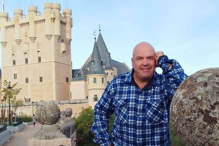 Crítica, historia, arte y comedia en un solo musical. Todo lo que presenta 'Johan Padan en el descubrimiento de las Américas' dirigida por Charlie Ruíz Aryamán