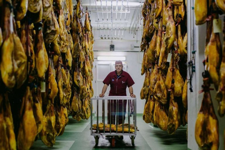 Comprar lotes y cestas de Navidad con productos de calidad en Don Ibérico