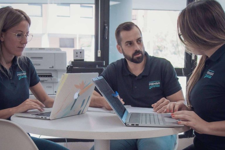 Piensa Renting dispone de servicio de alquiler de vehículos a largo plazo para particulares