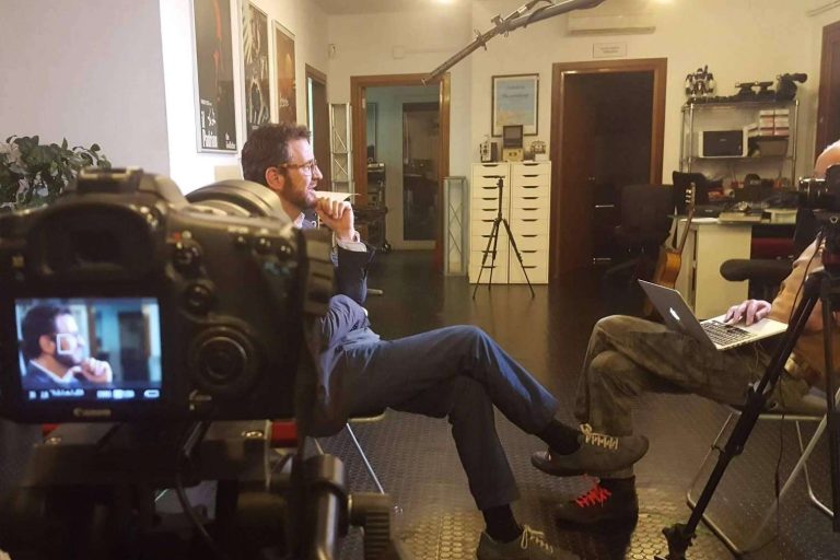 El método de estudios Poca Poca, la formación online y la creación de contenidos digitales