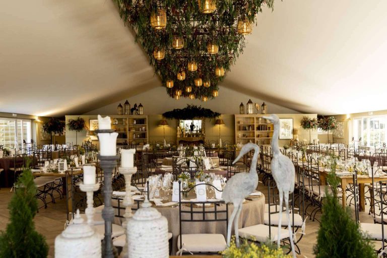 Celebrar bodas de invierno en Prados Moros, una finca para bodas en Madrid que cuenta con espacios ideales para cada ocasión