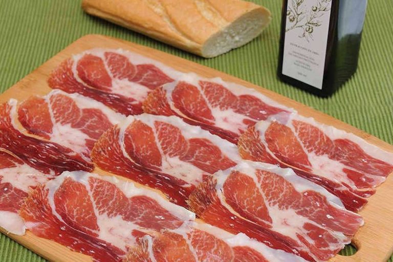 Jamón ibérico de bellota y otros productos españoles en Gastronomic Spain
