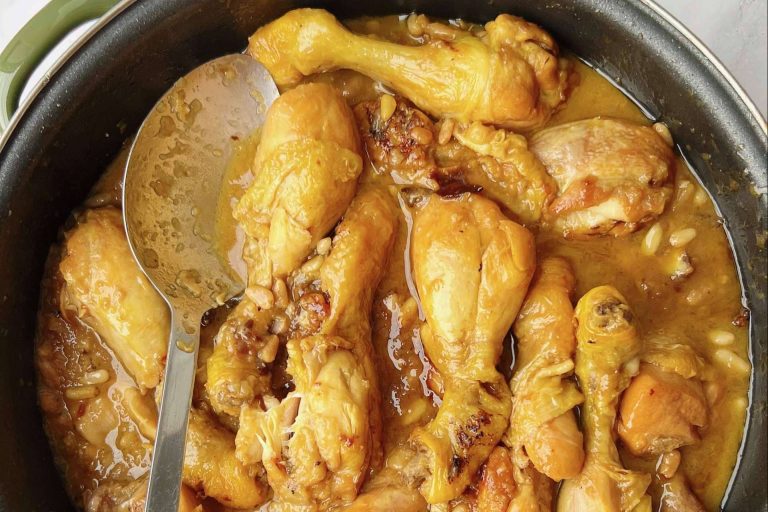 Receta de pollo con ciruelas, cocina tradicional para un estilo de vida saludable, de la mano de Vanessa Venturas