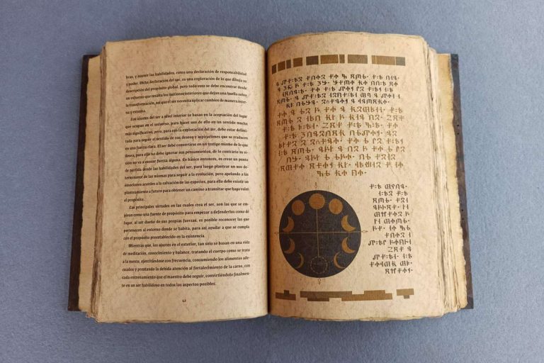 El Libro del Templo Jedi, un regalo de Star Wars inigualable, disponible en Verbalus Mater para Siervos de la Fuerza