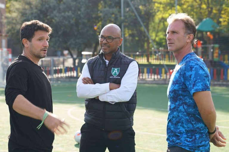 Dos millones de dólares en becas para estudiar en Estados Unidos se han repartido en Madrid