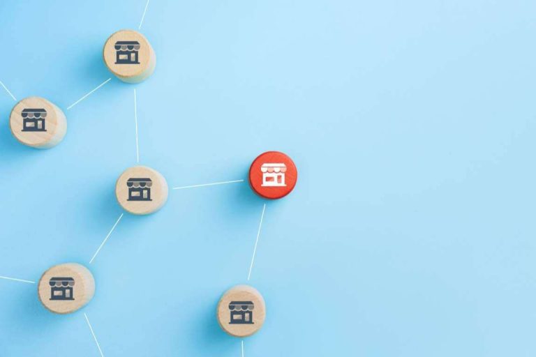 Motivos por los que abrir franquicias legales, según Área Jurídica Global