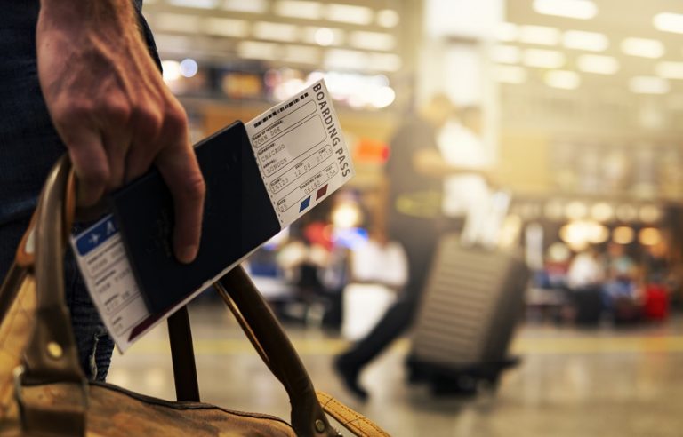 Los españoles mantendrán o aumentarán su presupuesto destinado para viajes en 2023