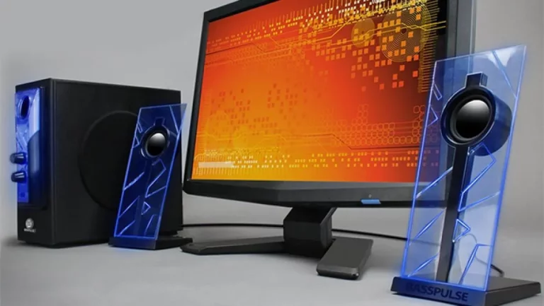 Los mejores altavoces para PC que puedes regalar