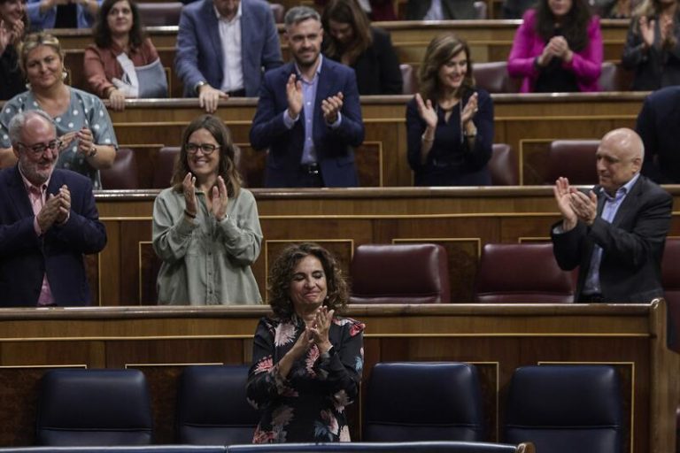 El Gobierno supera las primeras votaciones de los Presupuestos para 2023 en el Pleno del Congreso