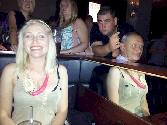 JAJAJA gente que se mimetiza con las cosas de alrededor