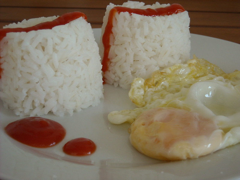 Arroz a la cubana este es el arroz que debes echar por persona