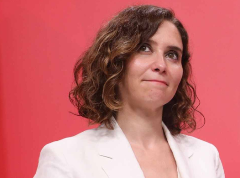 Ayuso apuesta por la educación cede dos parcelas de 11 millones de euros para construir colegios concertados Ayuso apuesta por la educación: cede dos parcelas de 11 millones de euros para construir colegios concertados