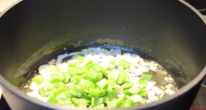 Sopa mallorquina: el plato de aprovechamiento que preparas en un santiamén