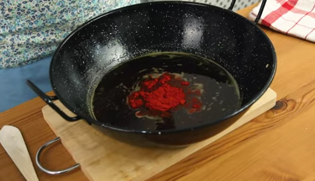 Gachas manchegas: la receta tradicional y antigua para un plato resultón