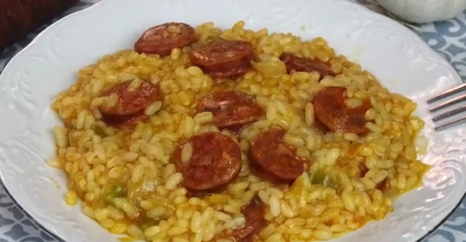 Arroz a lo pobre: qué lleva y cómo se hace