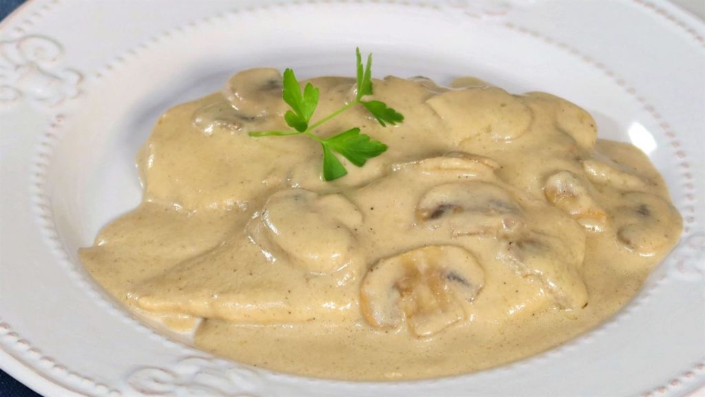 Crema de champiñones: el aderezo perfecto para la carne en otoño 22 cocina