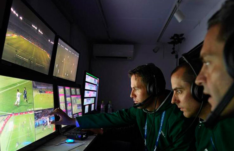 ¿Cuánto ganan los del VAR? 