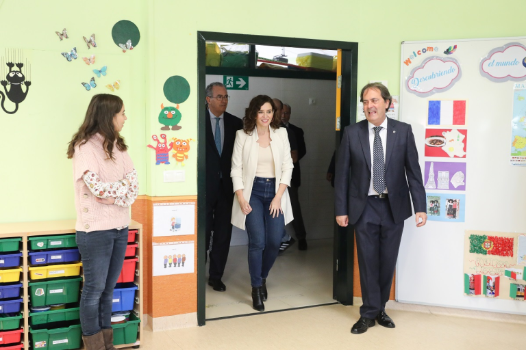 La educación concertada denuncia discriminación al quedar excluida de la reducción de horas lectivas