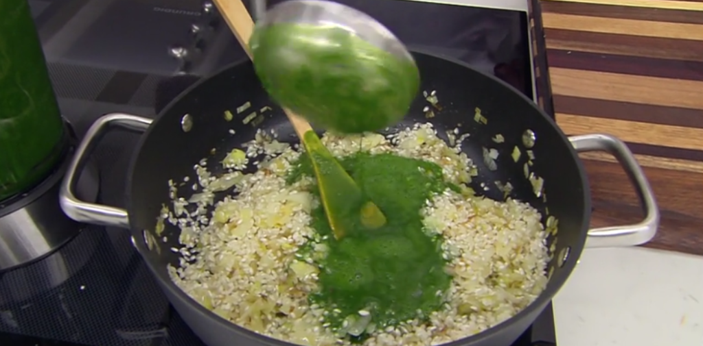 El risotto verde de Arguiñano para sorprender a tus invitados