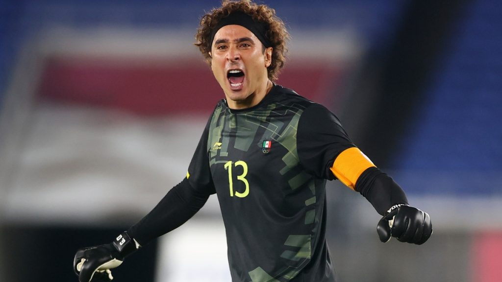 Guillermo Ochoa, más allá de 2022