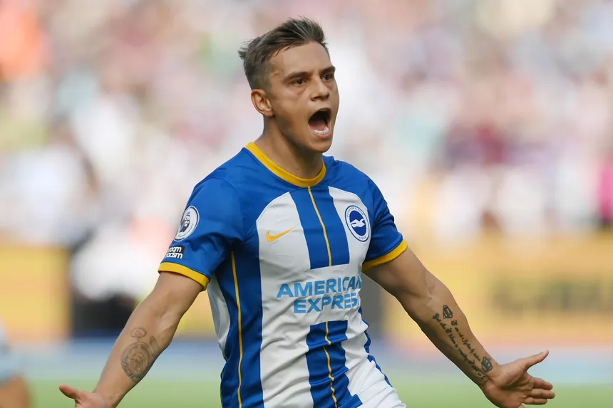 Fichajes que podría barajar el Atlético de Madrid para enero 224 Leandro Trossard aparece en la hoja de ruta del Atlético de Madrid