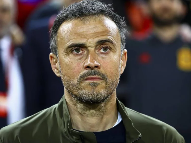 El supercontrato que le ofrece un equipo español a Luis Enrique