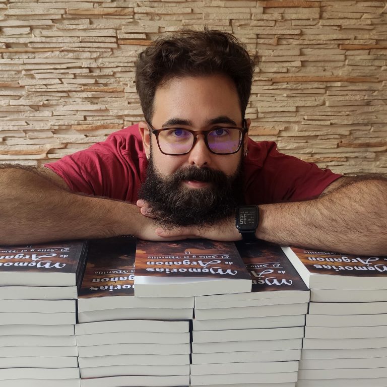 Historias Conectadas: Pablo F. Iglesias vuelve a la ficción distópica para mentes inquietas