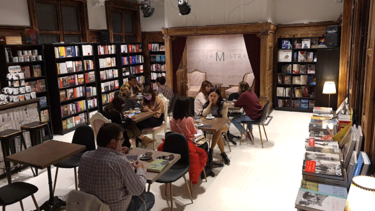 Adapta Book Madrid, el espacio para difundir a autoras y autores locales, celebra su primera edición 68 ¿Qué ofrecerá Adapta Book Madrid en esta primera edición?