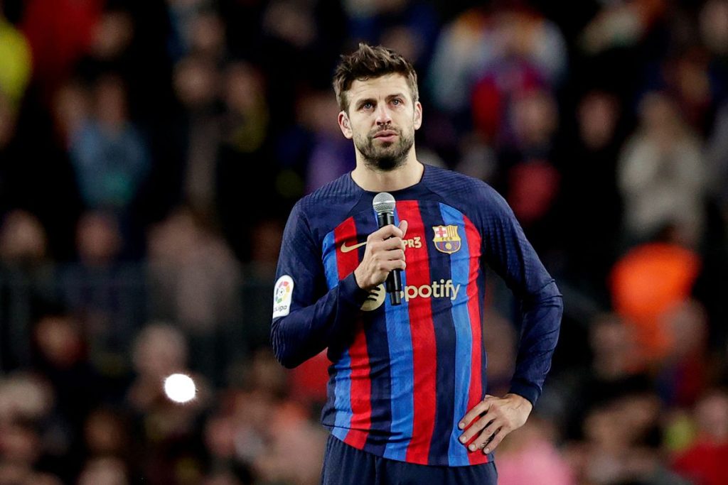 Esto es lo que le costará al Barcelona la última sanción de Piqué en su carrera 22 Se enfrentó al árbitro del partido