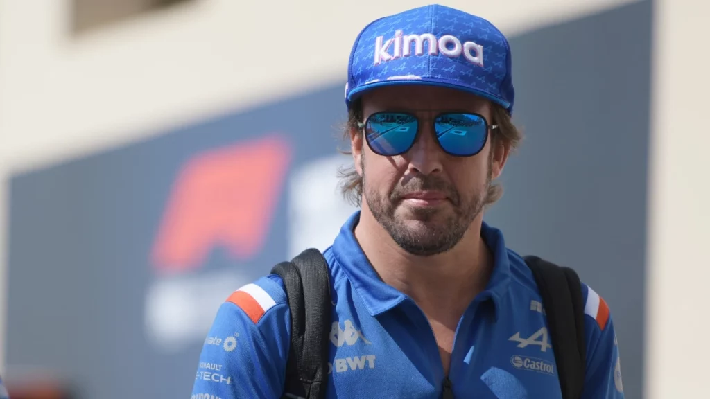 Fernando Alonso y Alpine: el desastroso campeonato que ha empañado la carrera del piloto 124 Todos contra Alonso