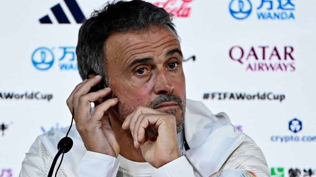 Tres técnicos que están esperando la caída de Luis Enrique