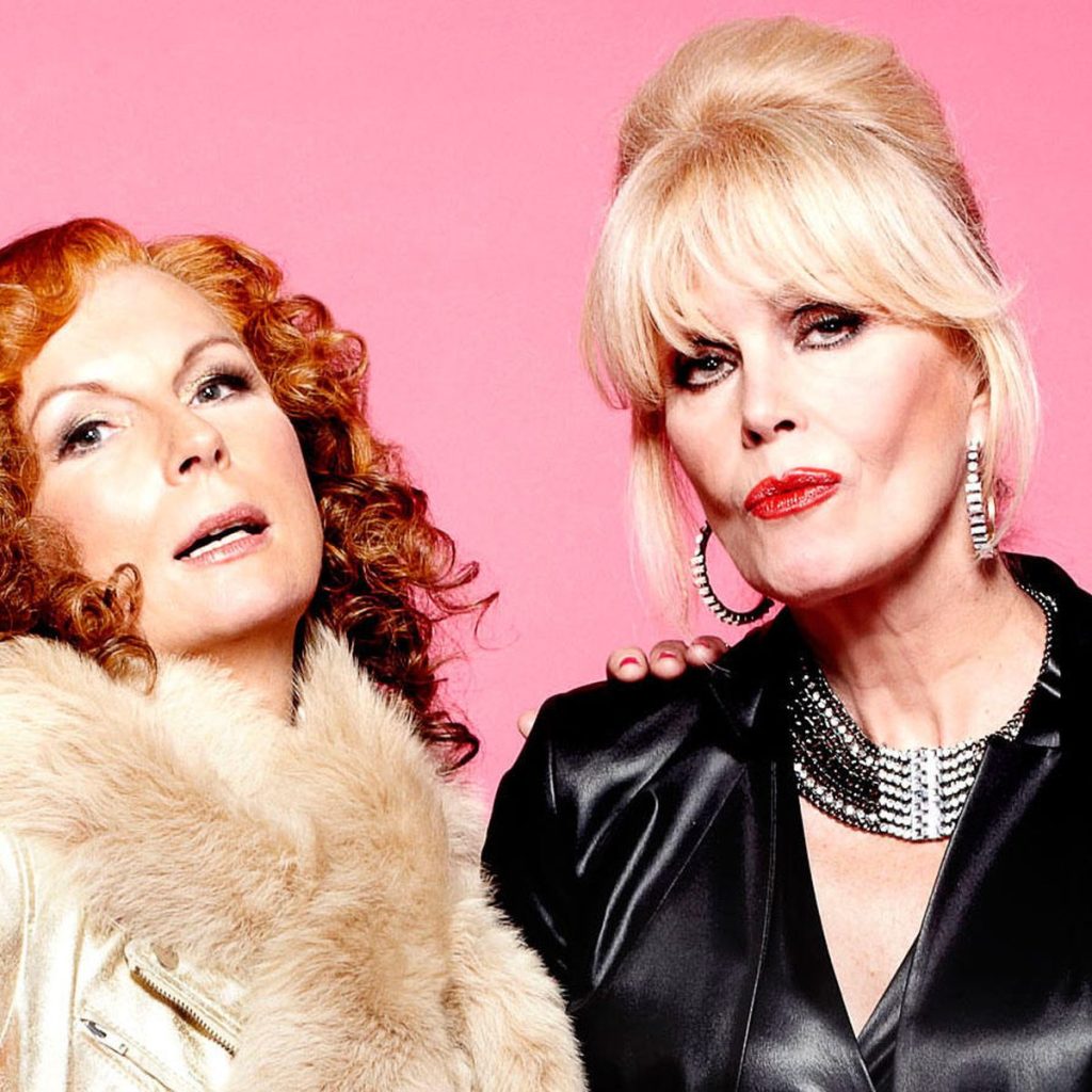 Trucos para quitarte 10 años de la cara 126 Comienza a usar tonos de maquillaje claros para tu cara