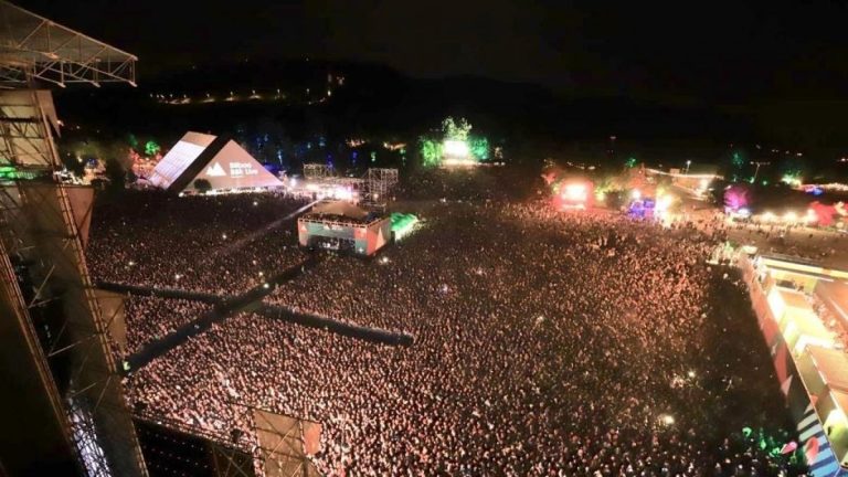 Arranca la guerra de precios de festivales 100 euros de diferencia entre BBK y Primavera Sound