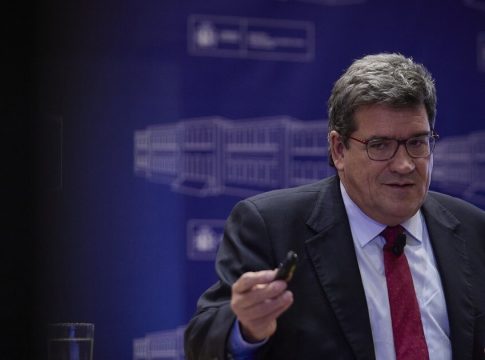 Escrivá atraca trabajadores impuesto nómina Escrivá atraca trabajadores impuesto nómina