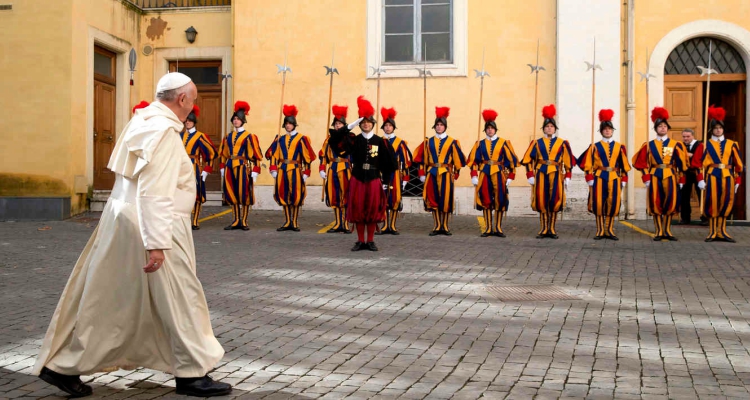Fotos que el Vaticano no quieren que salgan a la luz