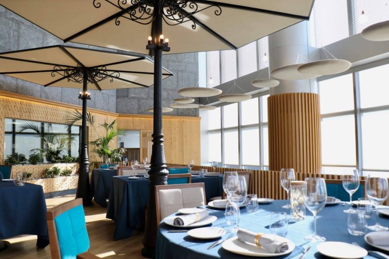 ÉLKAR, un restaurante situado a mucha altura de España cumple un año