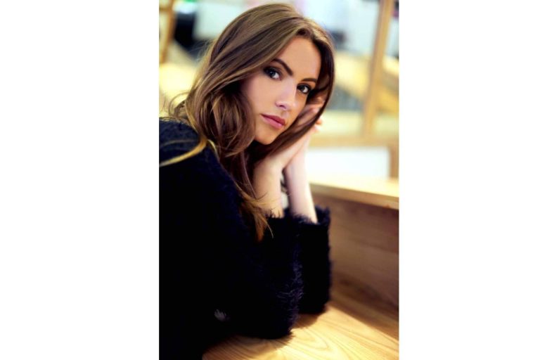 ¿Por qué contratar a un fotógrafo profesional para encontrar pareja?, por Nicoleta Lupu Agency