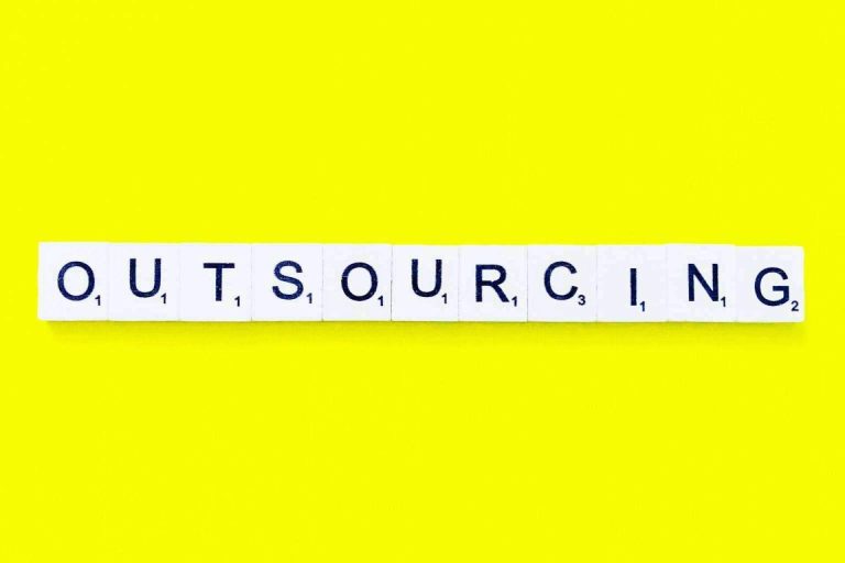 ¿Cuáles son las ventajas de externalizar el servicio de marketing en pymes y grandes empresas?, con Pura Envidia