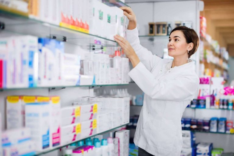 La compraventa de farmacias con Urbagesa