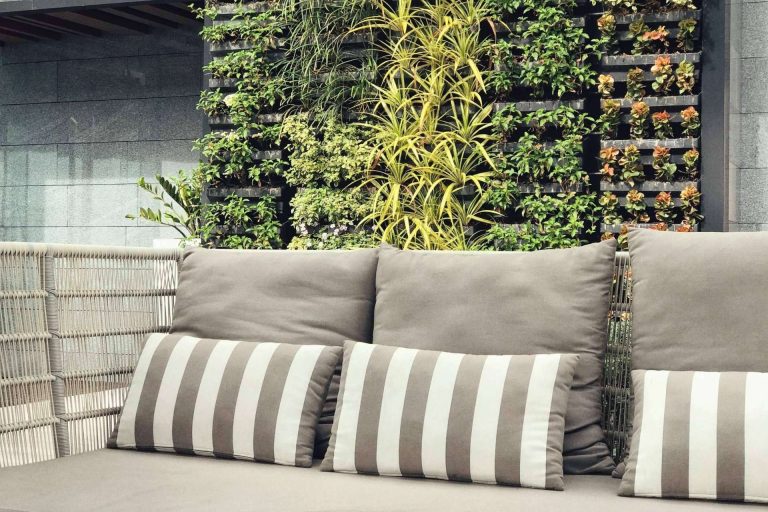 Las ofertas del Black Friday 2022 en césped artificial y jardín vertical de JardinVertical.es