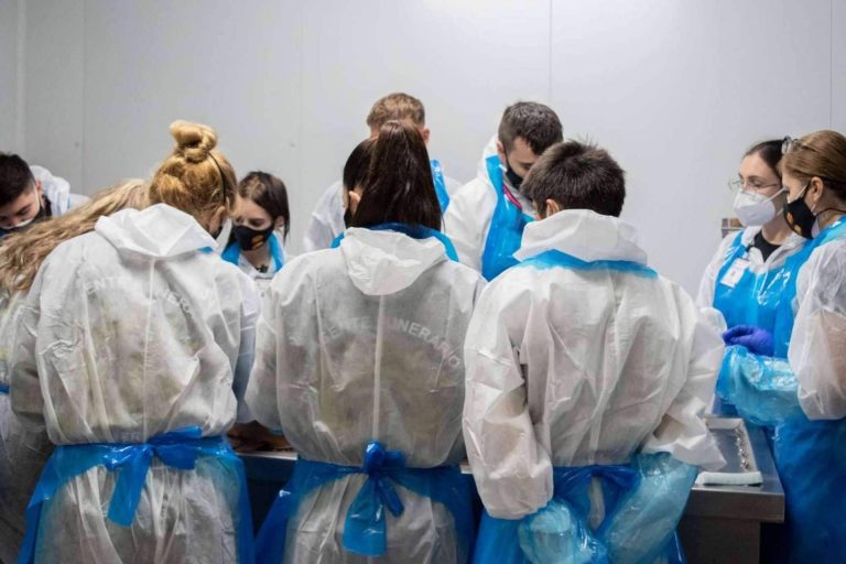 ¿Qué es la tanatopraxia?, según el Instituto Español Funerario