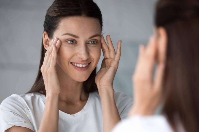 El Departamento de Oftalmología del Instituto Universitario Dexeus posibilita dejar de llevar gafas, con la operación de miopía