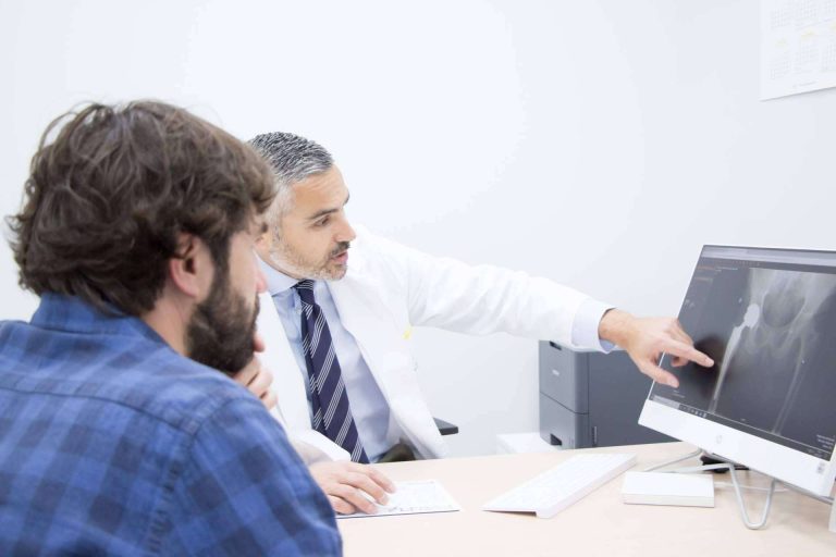 El Doctor Del Canto habla sobre la calidad de vida tras una operación de prótesis de cadera